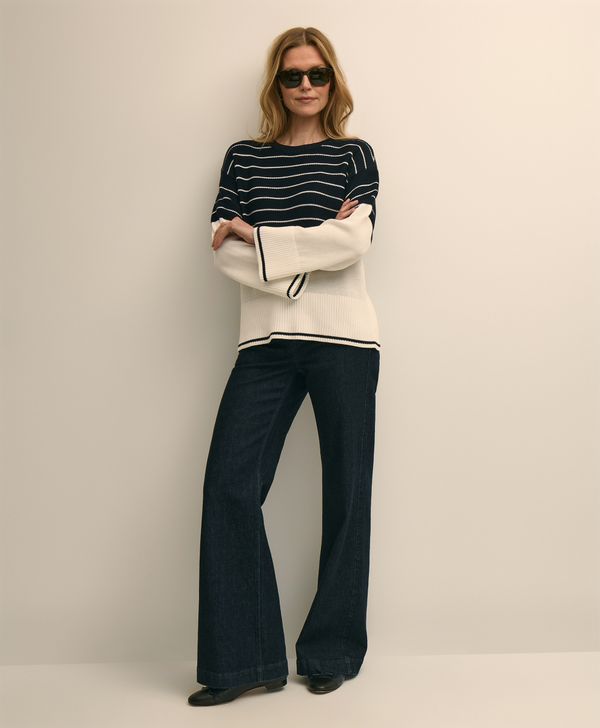 WY01219_NAVY-WHITE_2