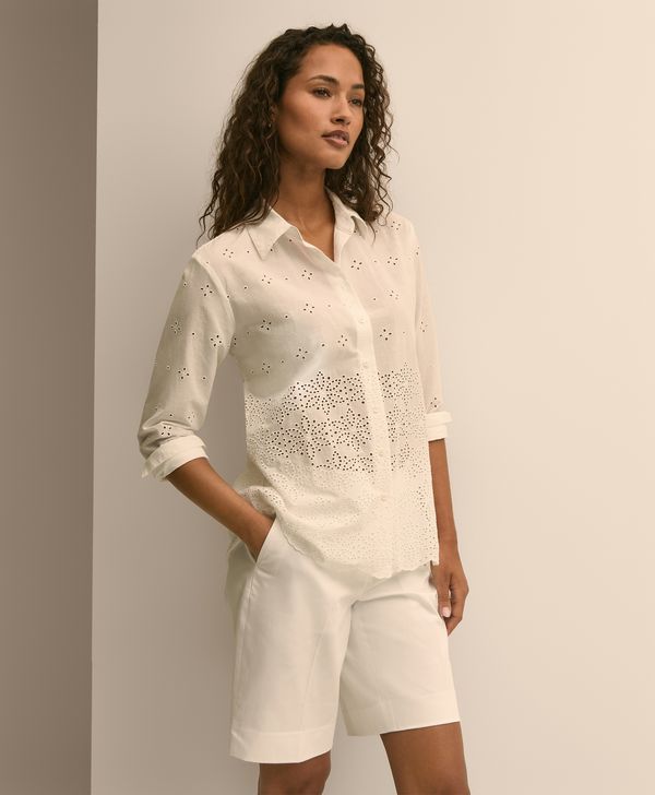 WV01398_WHITE
