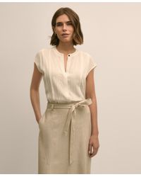 100226031_WHITE